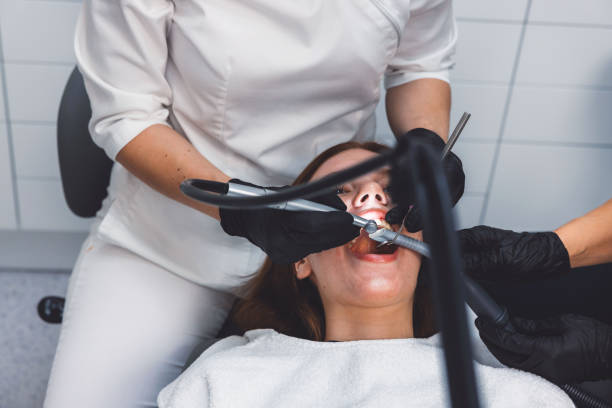 Best Cracked Tooth Emergency Dentist  in Columbiana, OH